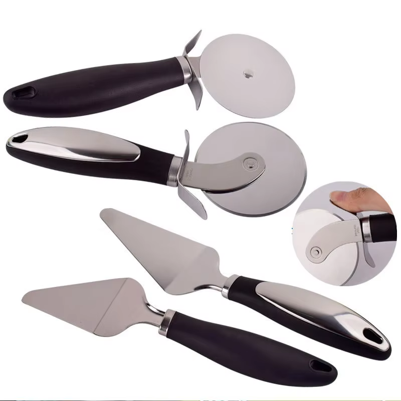 Coupe-pizza en acier inoxydabl - Kitchen Room Gadgets avis et prix